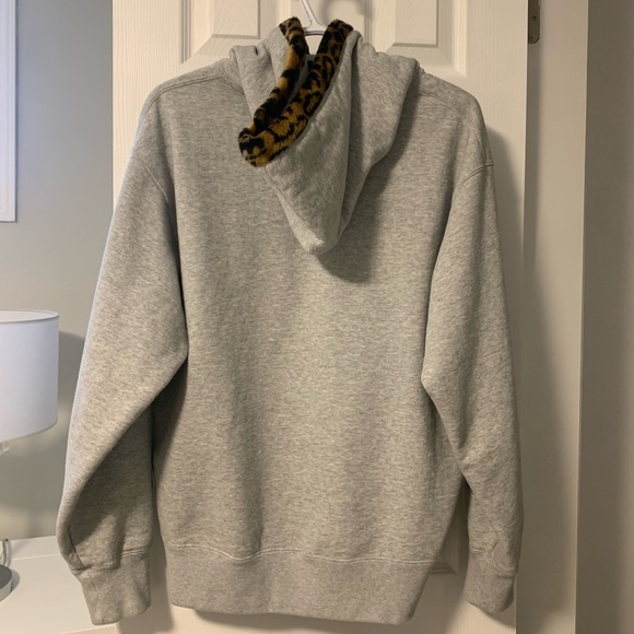 Supreme Leopard Trim Hooded Sweatshirt (Heater Grey) - Picture 2 of 4